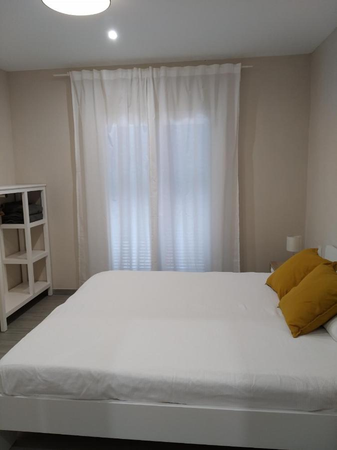 Ca La Lola Villa L' Escala Luaran gambar